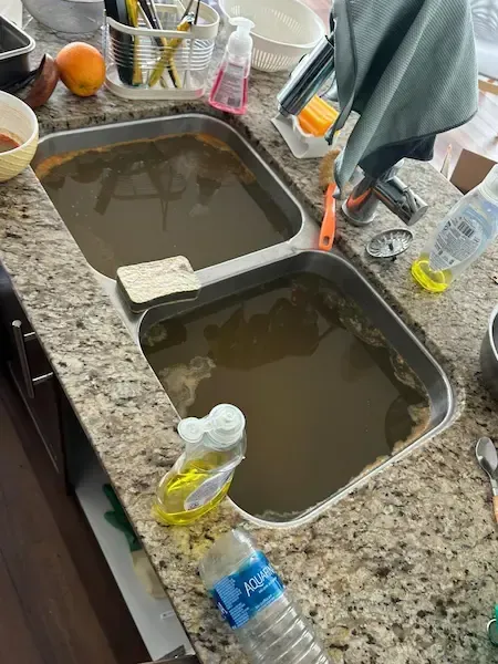 Kitchen sink drain unclogging service in Oakville – 17 Plumbing