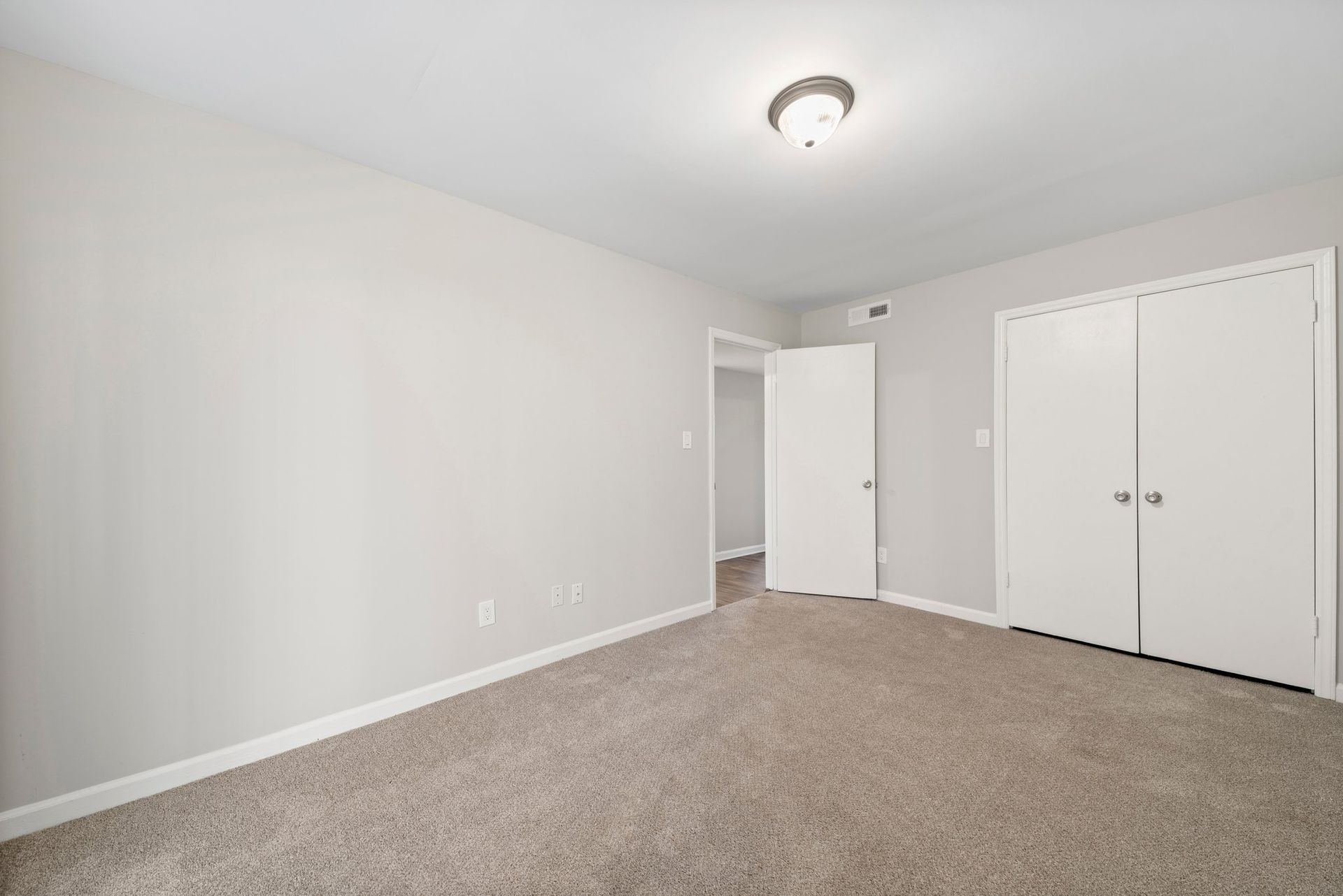 interior at mallard creek