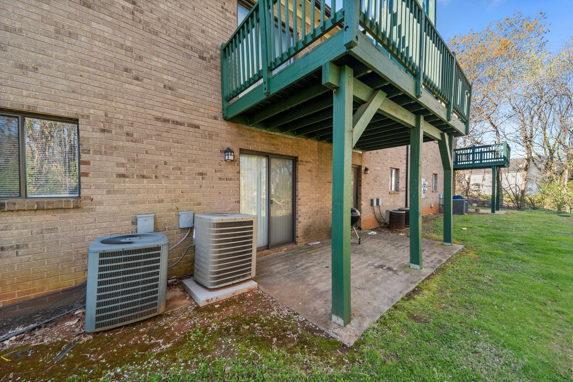 exterior mallard creek