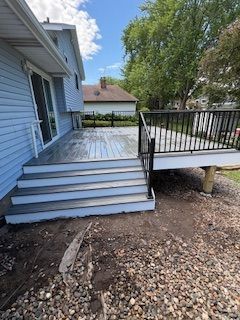 Maintenance-free custom deck stairs and railing installation cottage grove, MN