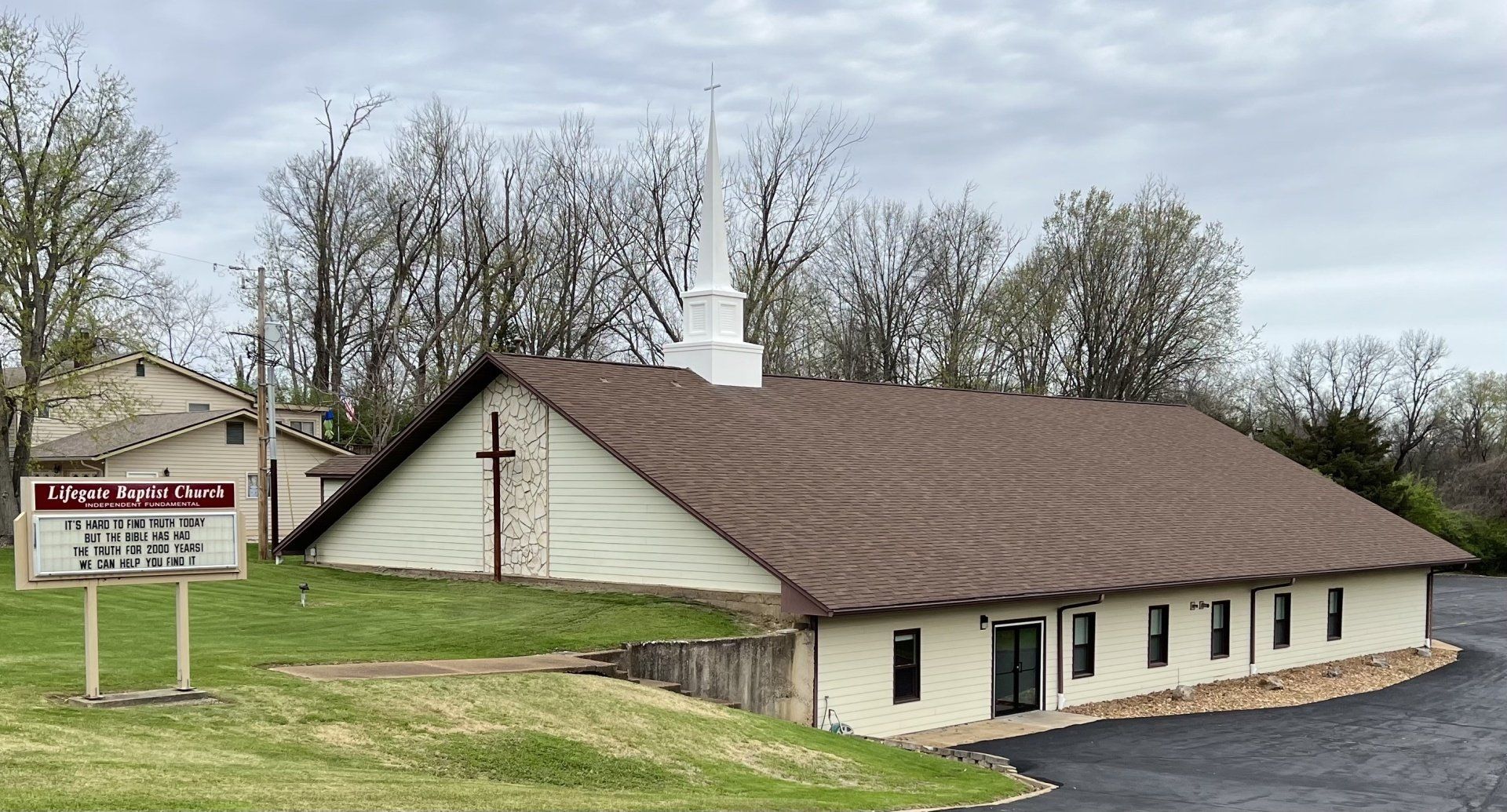 Lifegate Baptist Church in Wildwood, MO