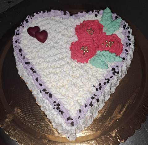Torta a forma di cuore