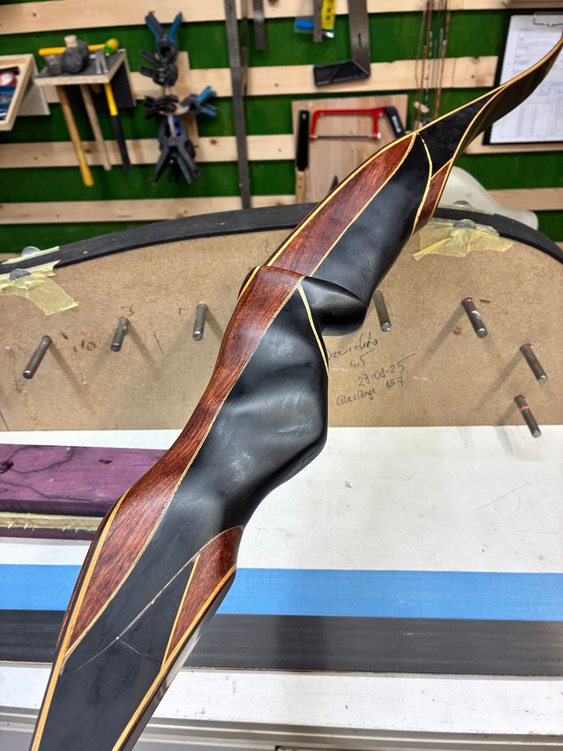 Shelf Kirschholzbogen