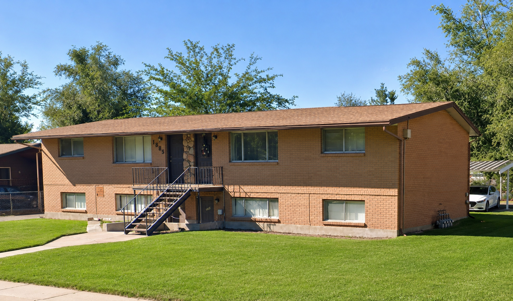Allison Apartments