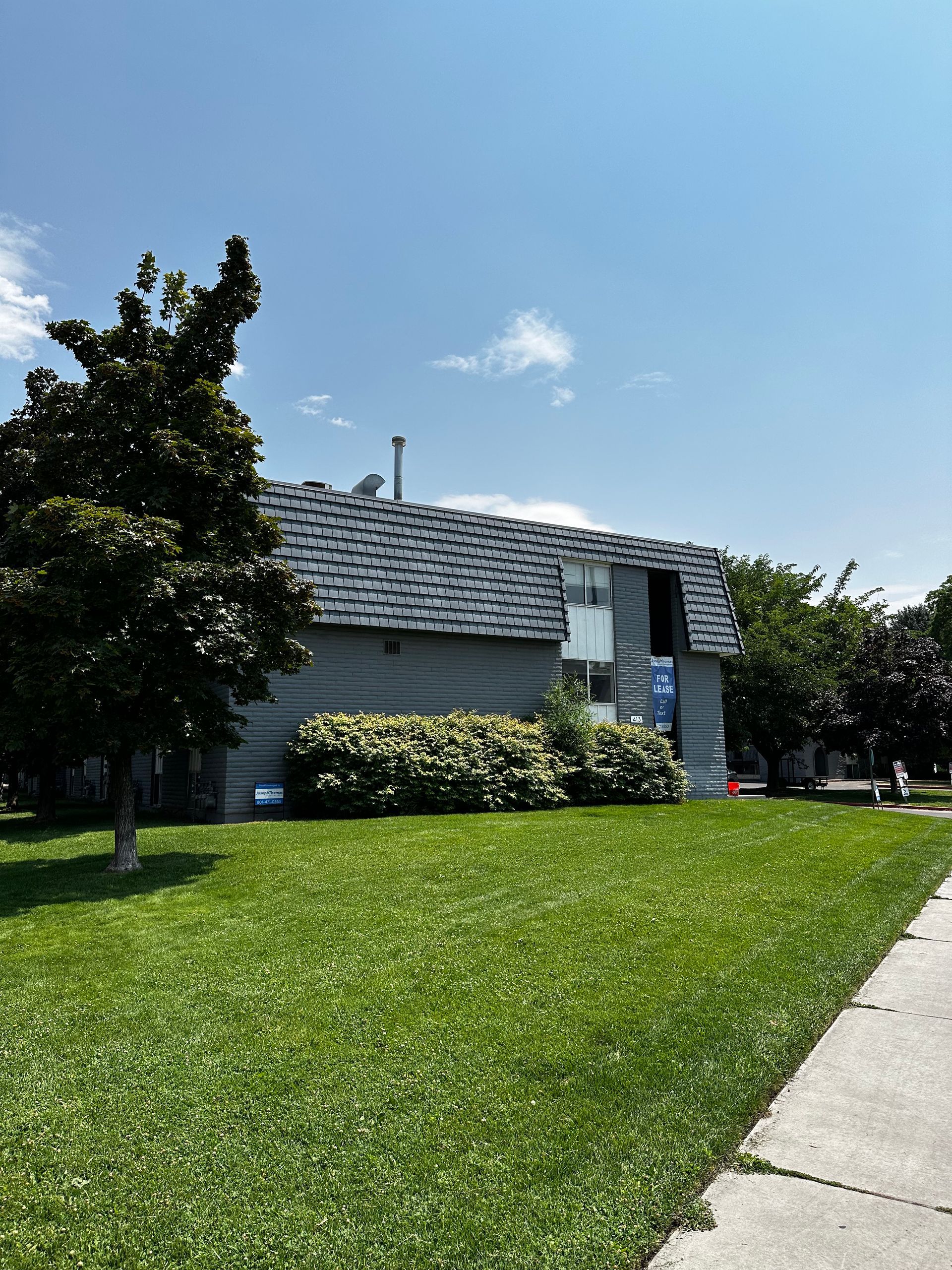 Heritage Court Apartments