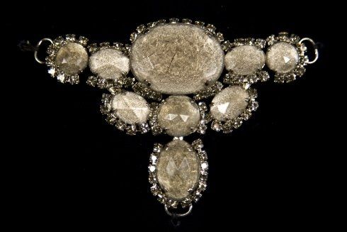 Gioiello pietre classiche