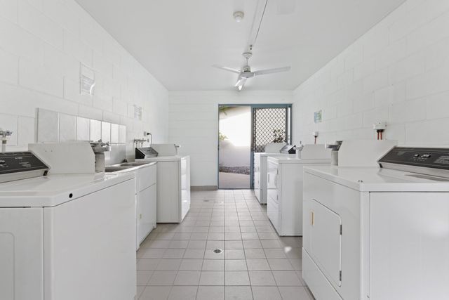 White Laundry Room — Capricorn Motel & Conference Centre In Parkhurst, QLD