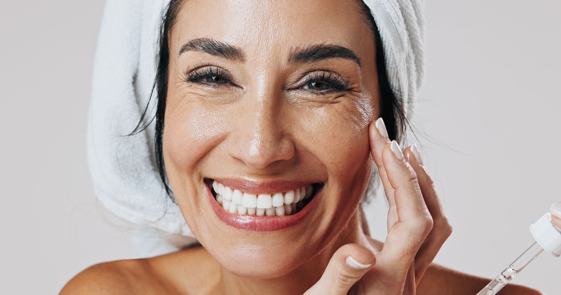 Beautiful Black Woman — Johnson City, TN — RNA Medical Aesthetics