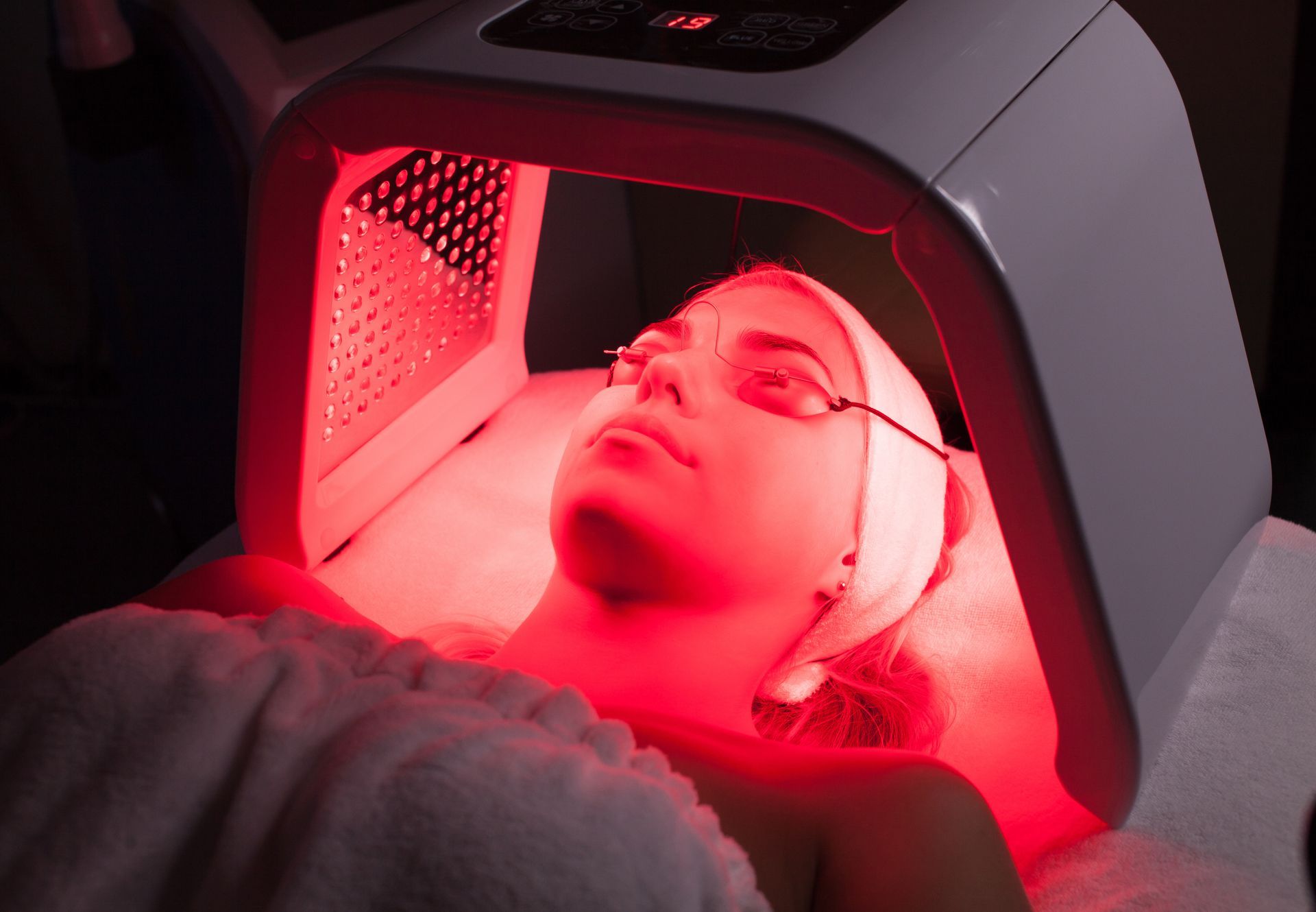 Light Therapy — Johnson City, TN — RNA Medical Aesthetics Light Therapy — Johnson City, TN — RNA Medical Aesthetics