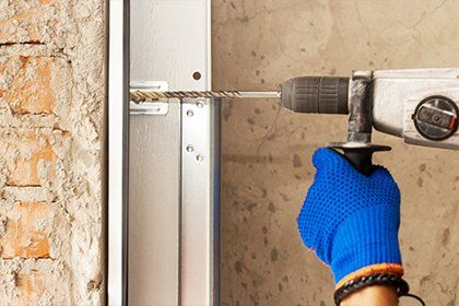 Fixing Garage Door - Replacement Panels in Marshalltown, IA
