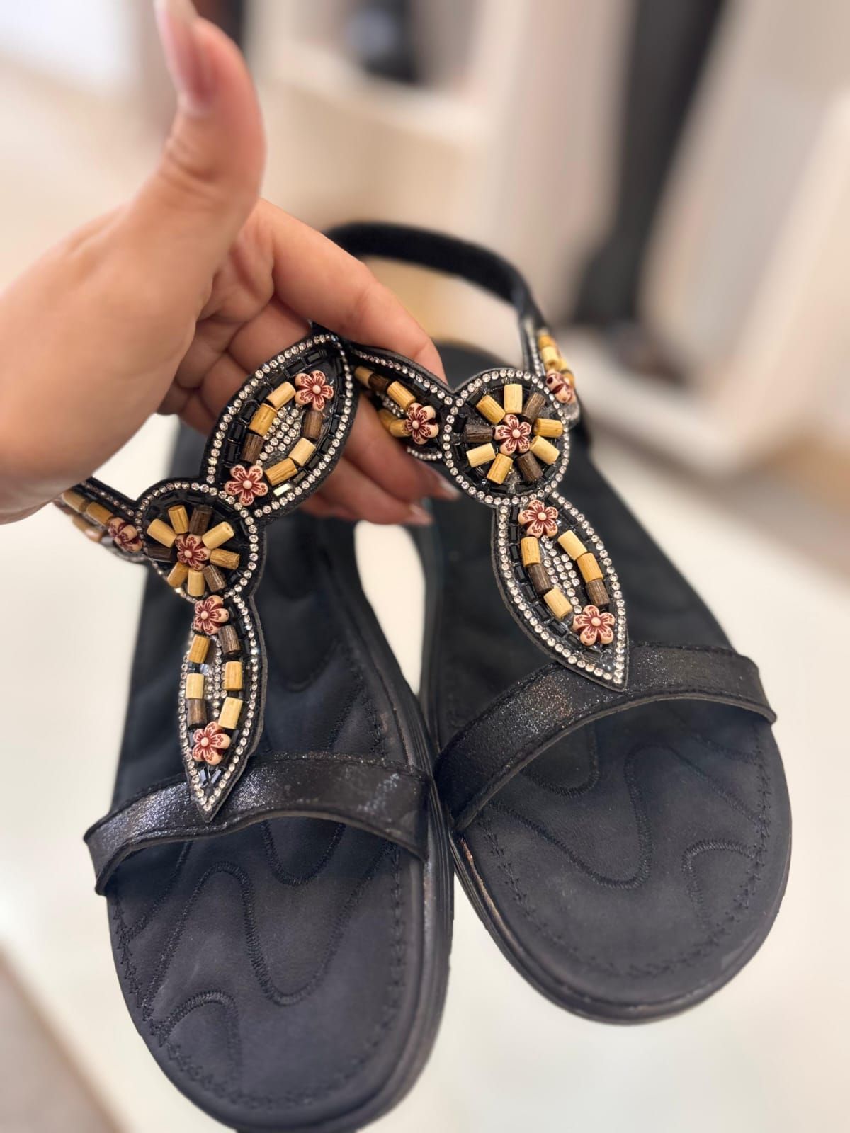 Ghana Chatitas con apliques