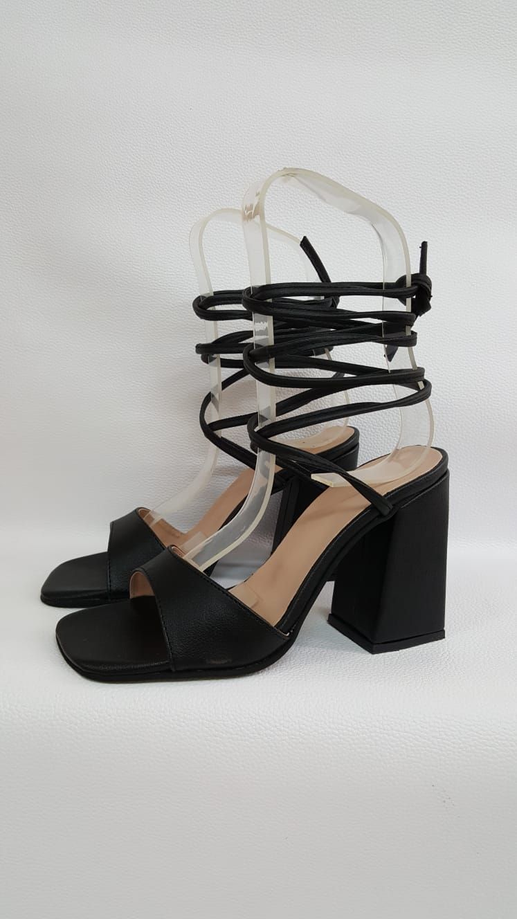 Sandalias de tiras para atar, taco de 7 cm