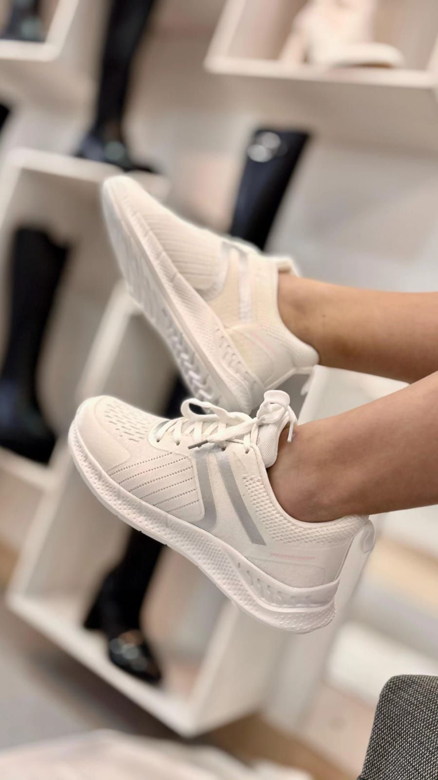 Zapatillas deportivas ultra livianas gowell Blanco