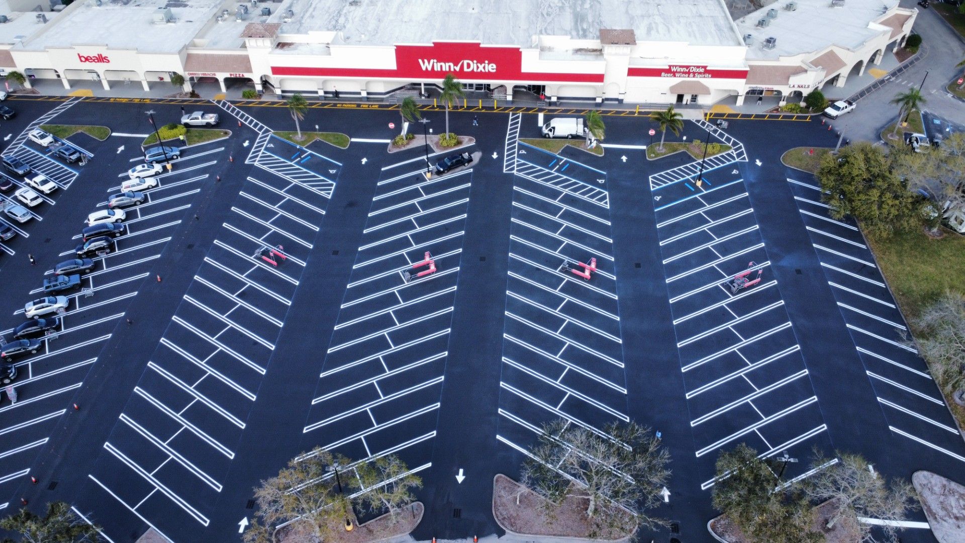 Commercial parking lot striping in St. Pete