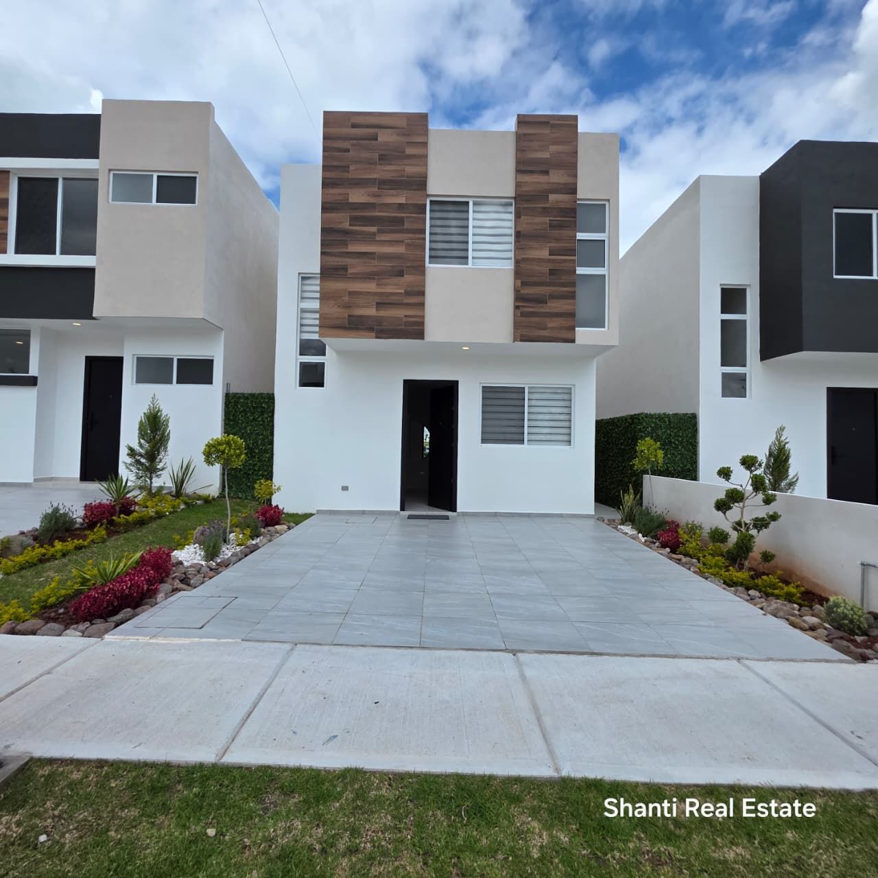 ?TU NUEVA VIDA COMIENZA AL SURPONIENTE?