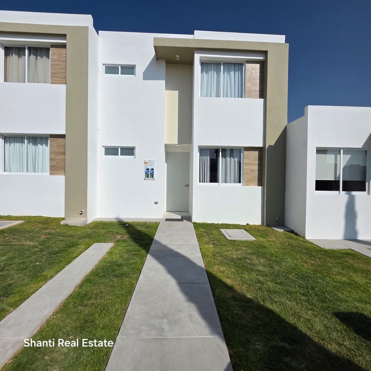 ?¡VIVE AL NORTE CON UBICACIÓN PRIVILEGIADA Y MÁS ESPACIO!?_bil