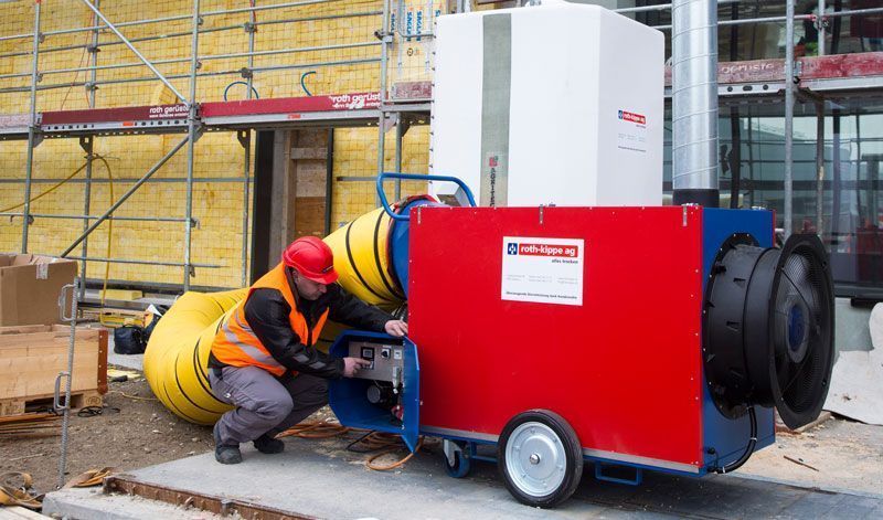 Ein rotes Bautrocknungsgerät