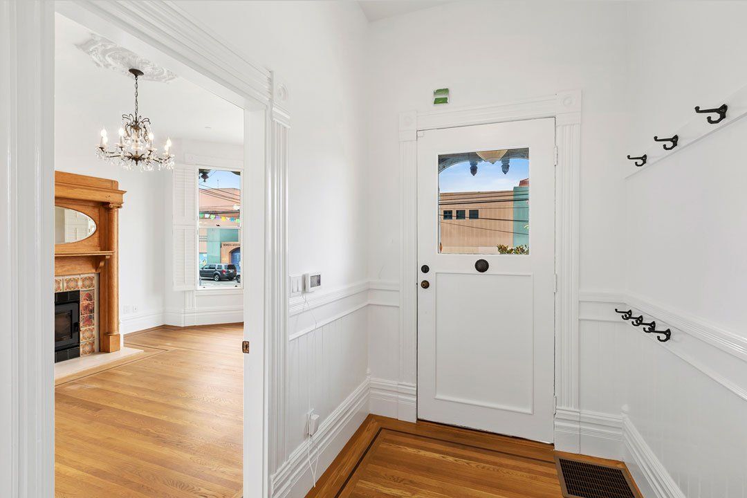 RENTED: Mission District – 2523 Harrison Street