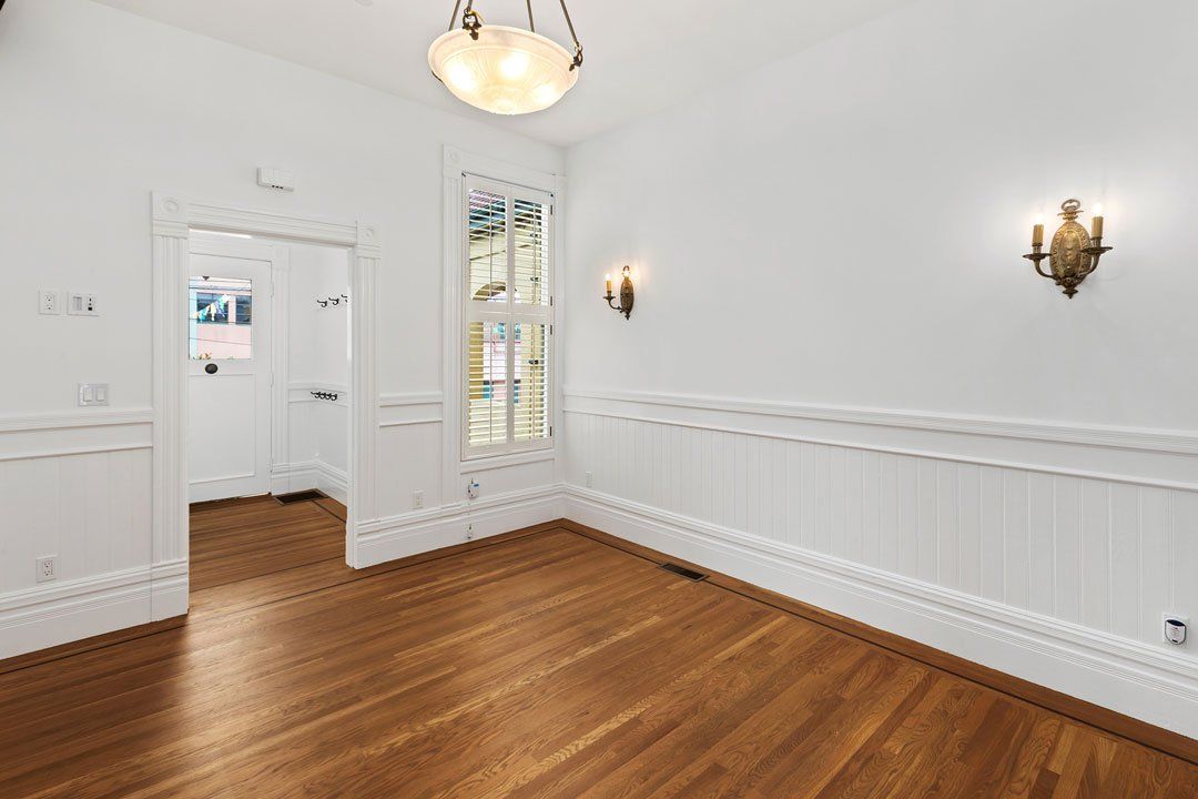 RENTED: Mission District – 2523 Harrison Street