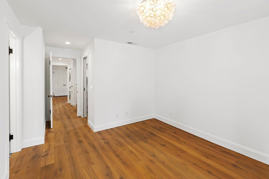 RENTED: Mission District – 2523 Harrison Street