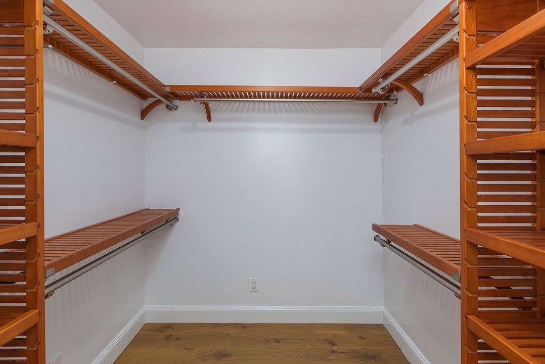 RENTED: Mission District – 2523 Harrison Street