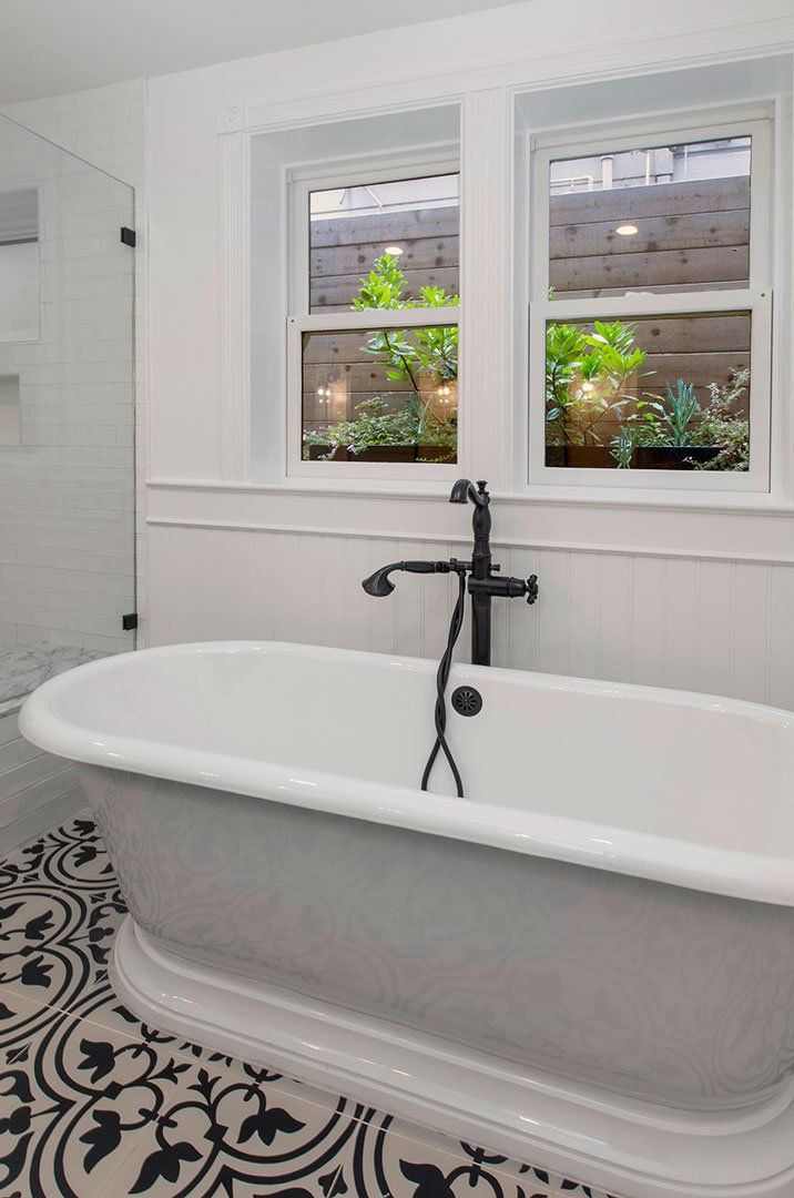 RENTED: Mission District – 2523 Harrison Street