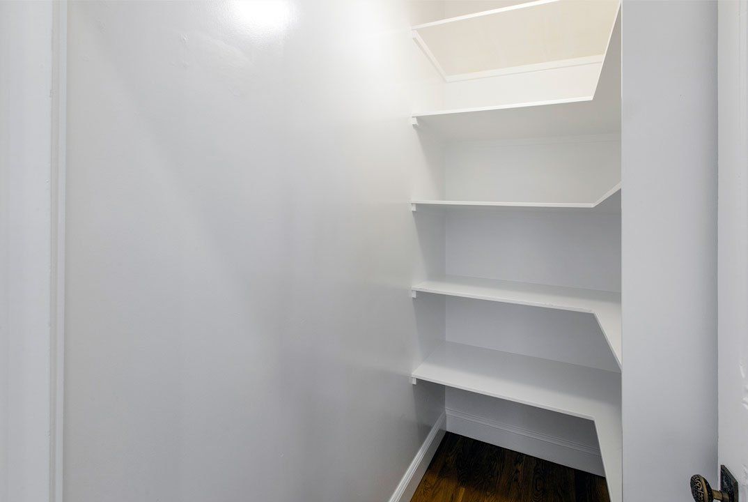 RENTED: Mission District – 2523 Harrison Street