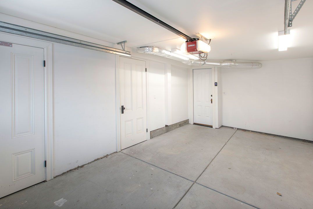 RENTED: Mission District – 2523 Harrison Street