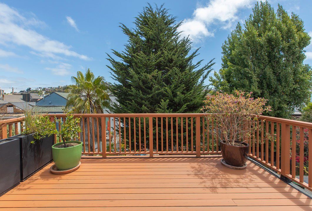 RENTED: Mission District – 2523 Harrison Street