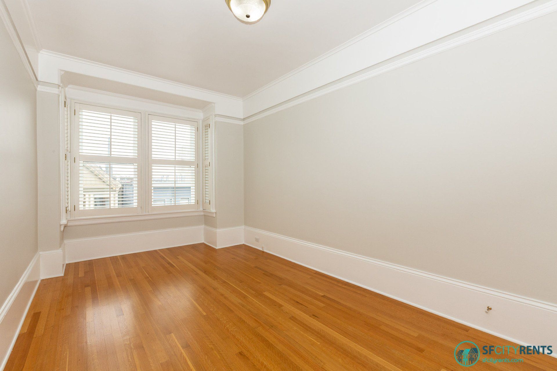 2556 #A Gough Street Gallery