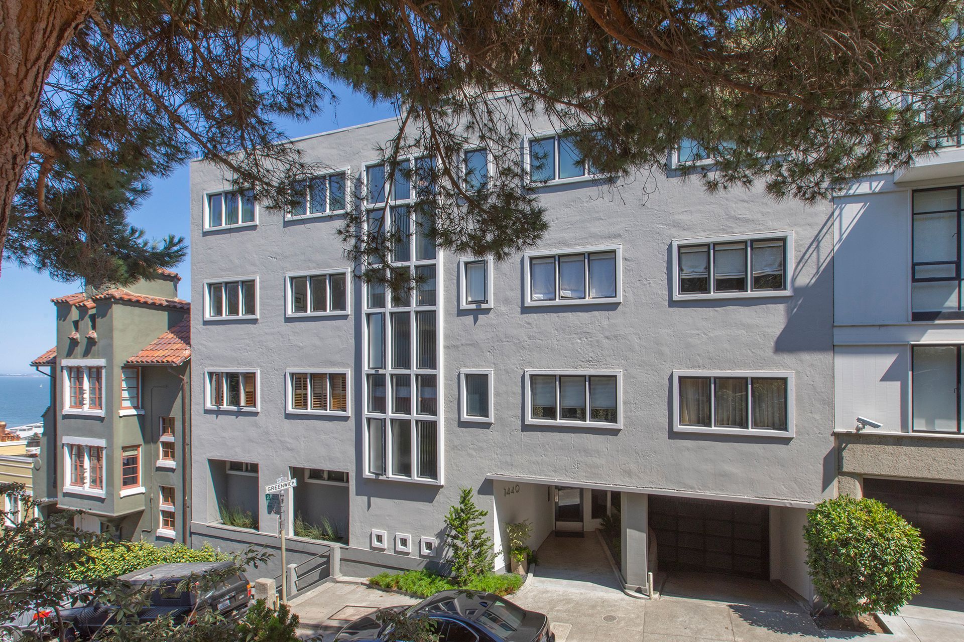 RENTED: Telegraph Hill – 1440 Montgomery Street #32