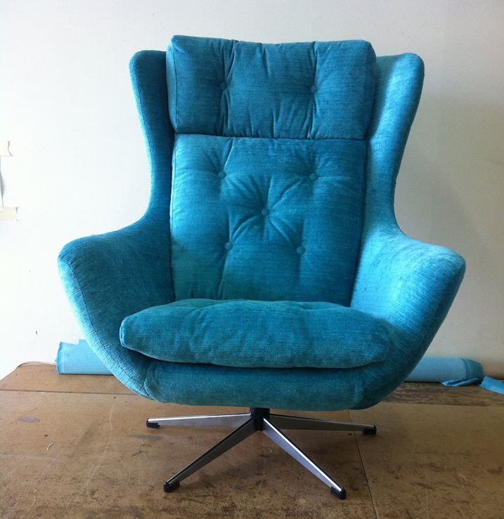 swivel chair
