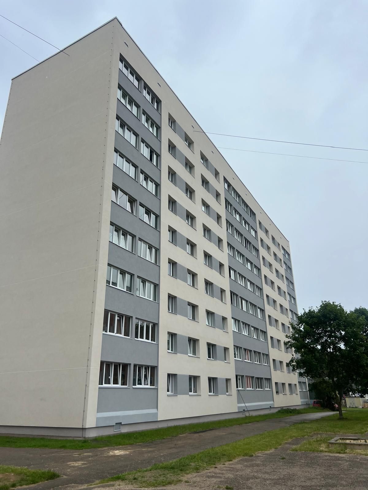 Daudzdzīvokļu dzīvojamās mājas Parka ielā 13, Olainē, Olaines novadā, energoefektivitātes paaugstināšanas pasākumi (2024/2025).
