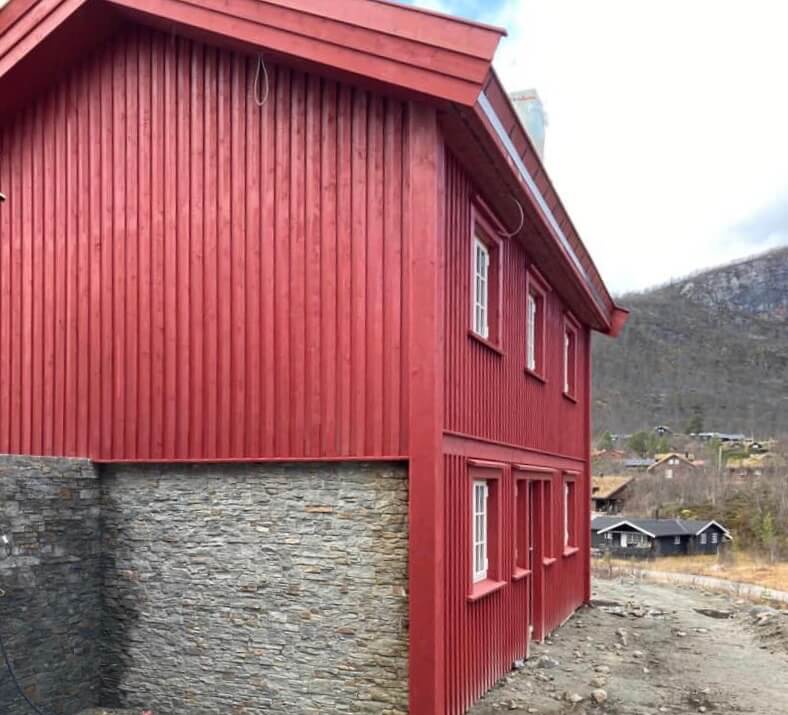 Facade finishing work in Norway, Hovden