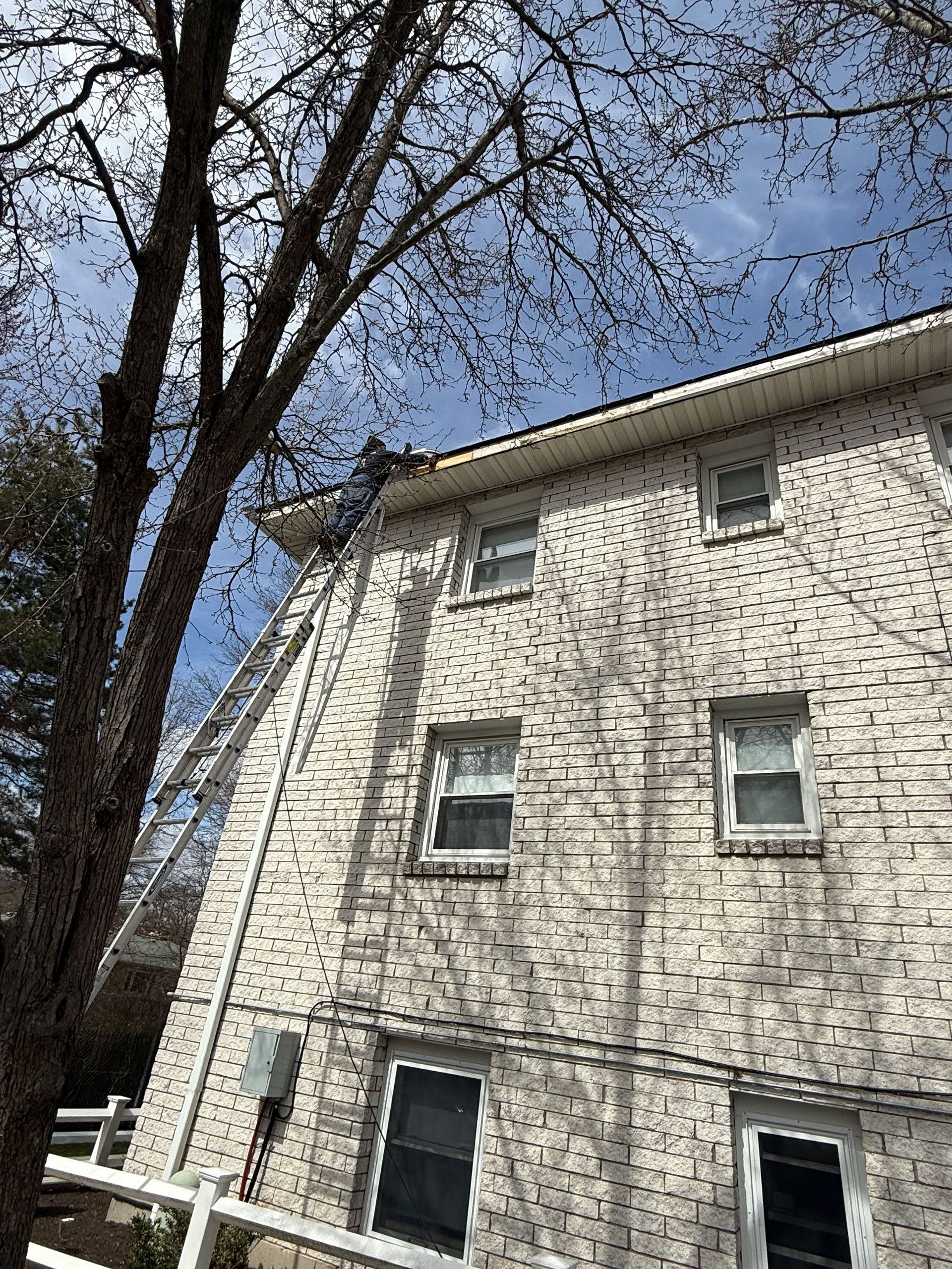 Gutter cleaning New Haven CT | CT GutterPro