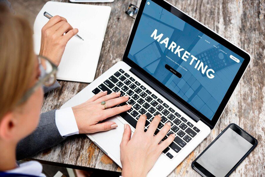 Web Marketing