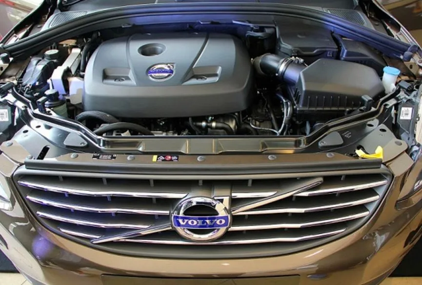 Volvo engine repair in Chicago, IL