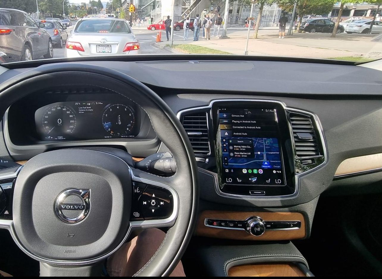 Volvo mechanic in Glenview, IL