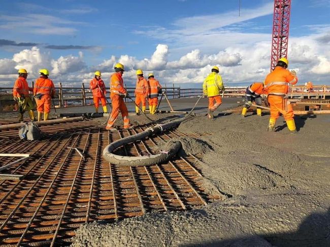 operai in cantiere