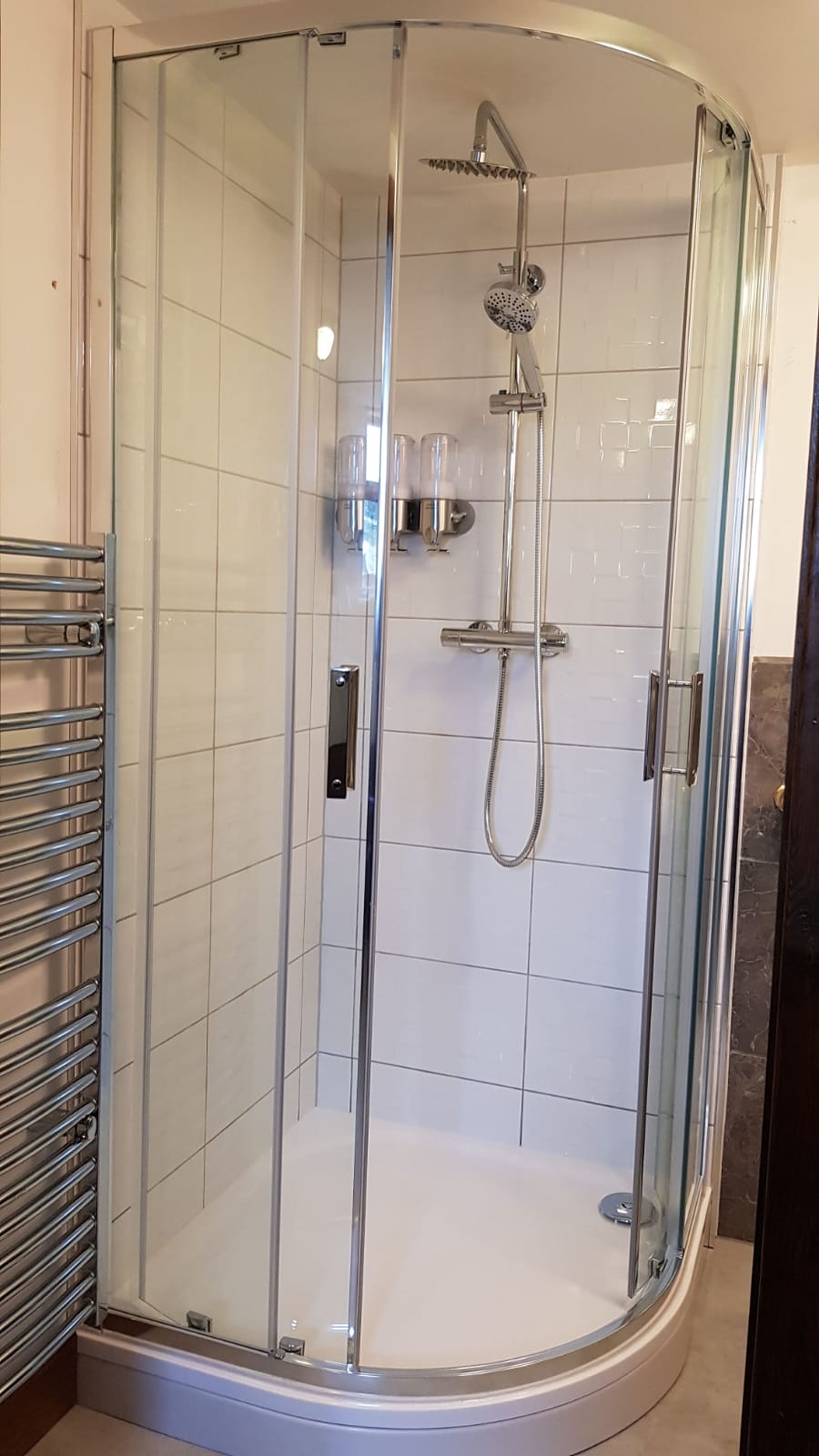 Modern walk in shower