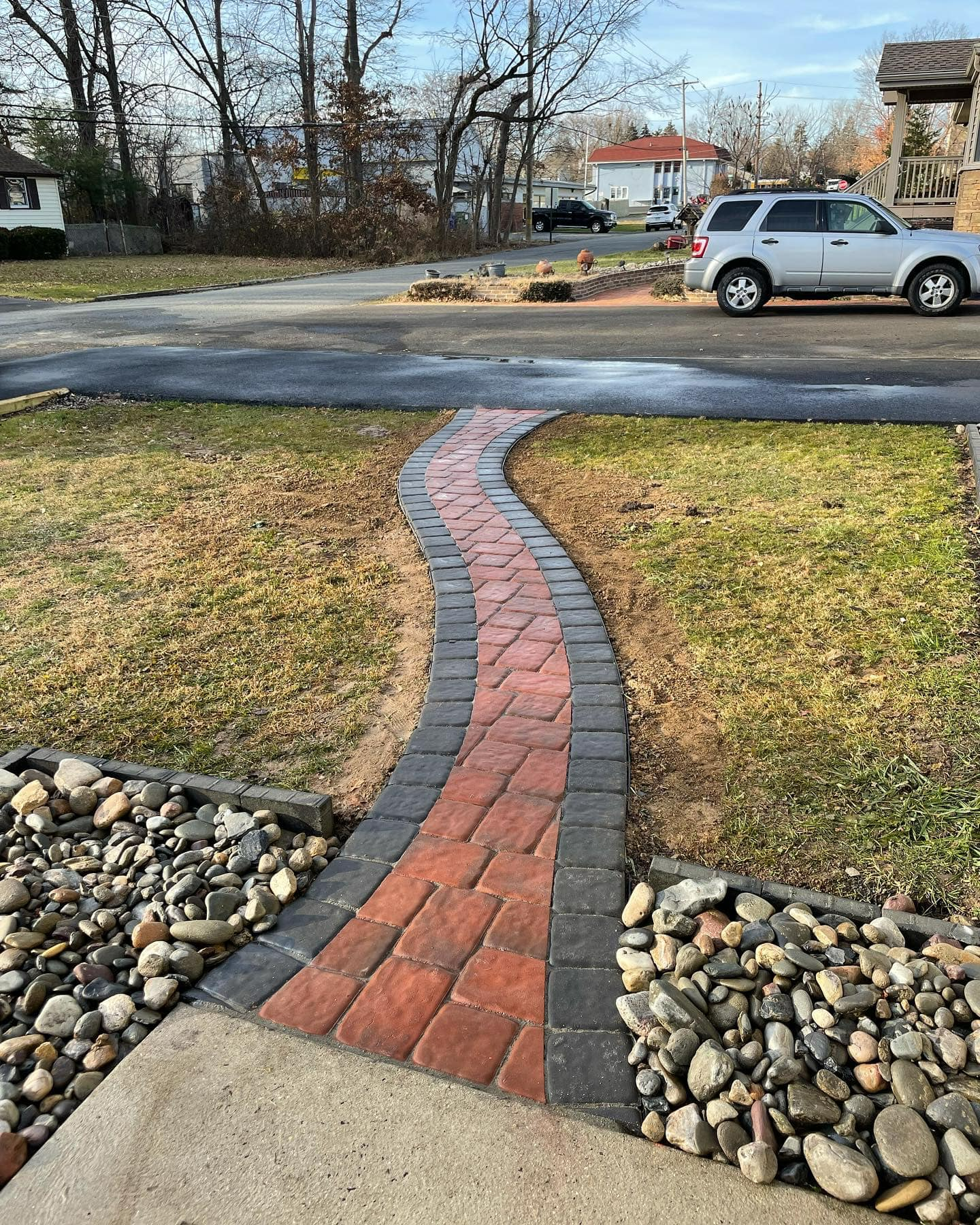 Front Yard Landscaping — Bensalem, PA — Munz's Lawn Service & Landscaping