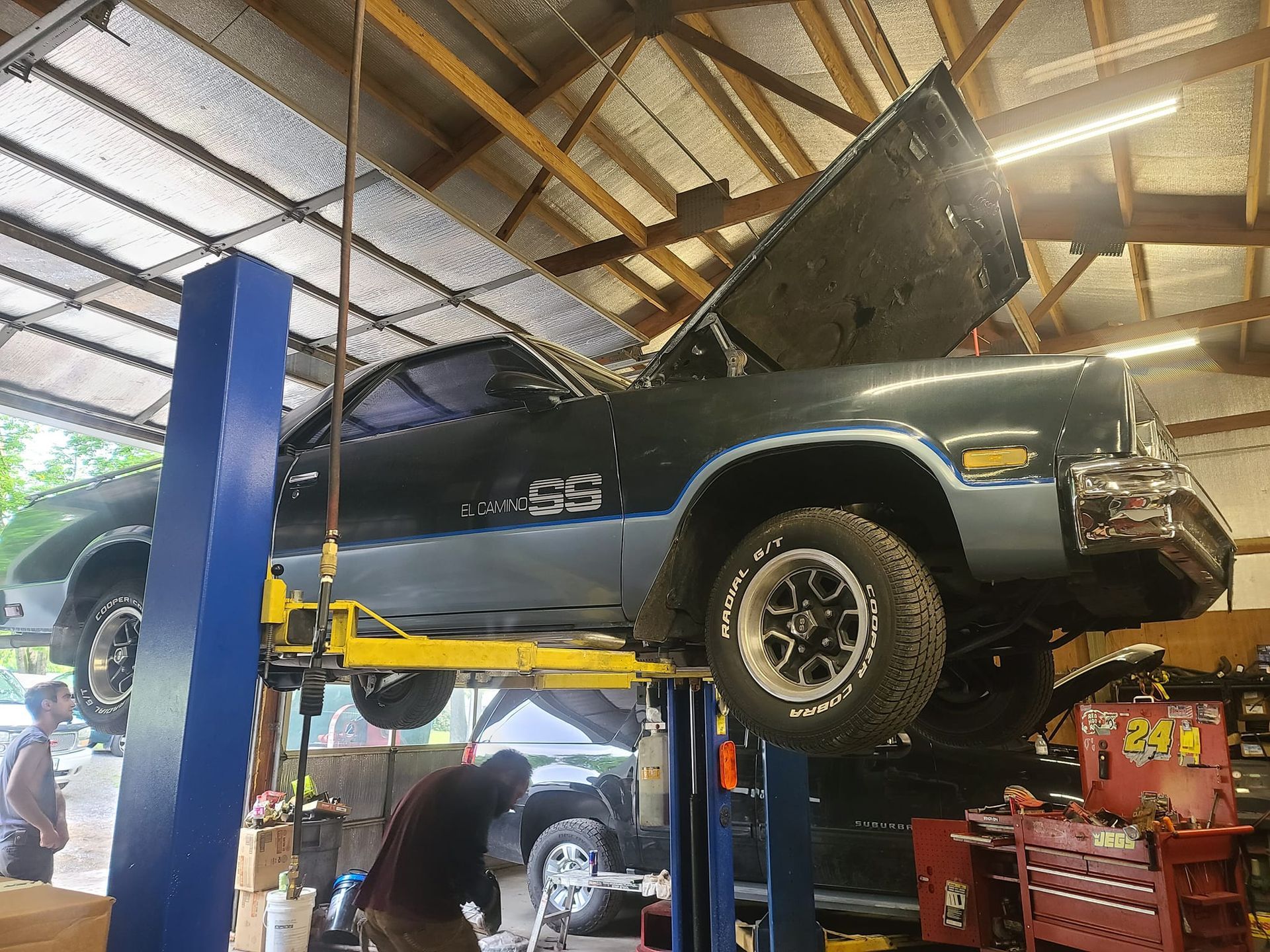 A Professional Auto Repair Garage