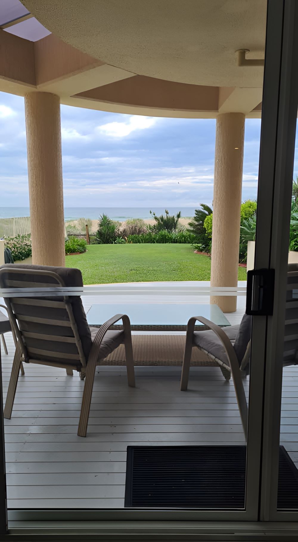 A Deck with Chairs and A Table — KirraLina Cleaning Services in Casuarina, NSW