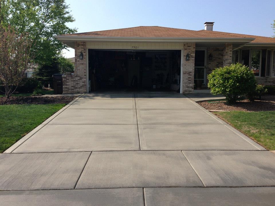 Flat Work — Tinley Park, IL — Frazier Residential Concrete