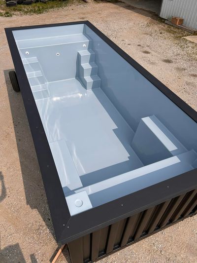 above ground container swimming pool