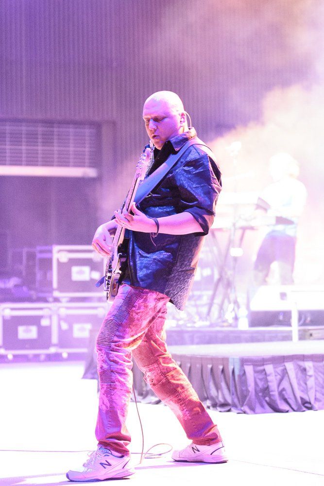 Mike Thompson Music - The official Mike Thompson Music Website