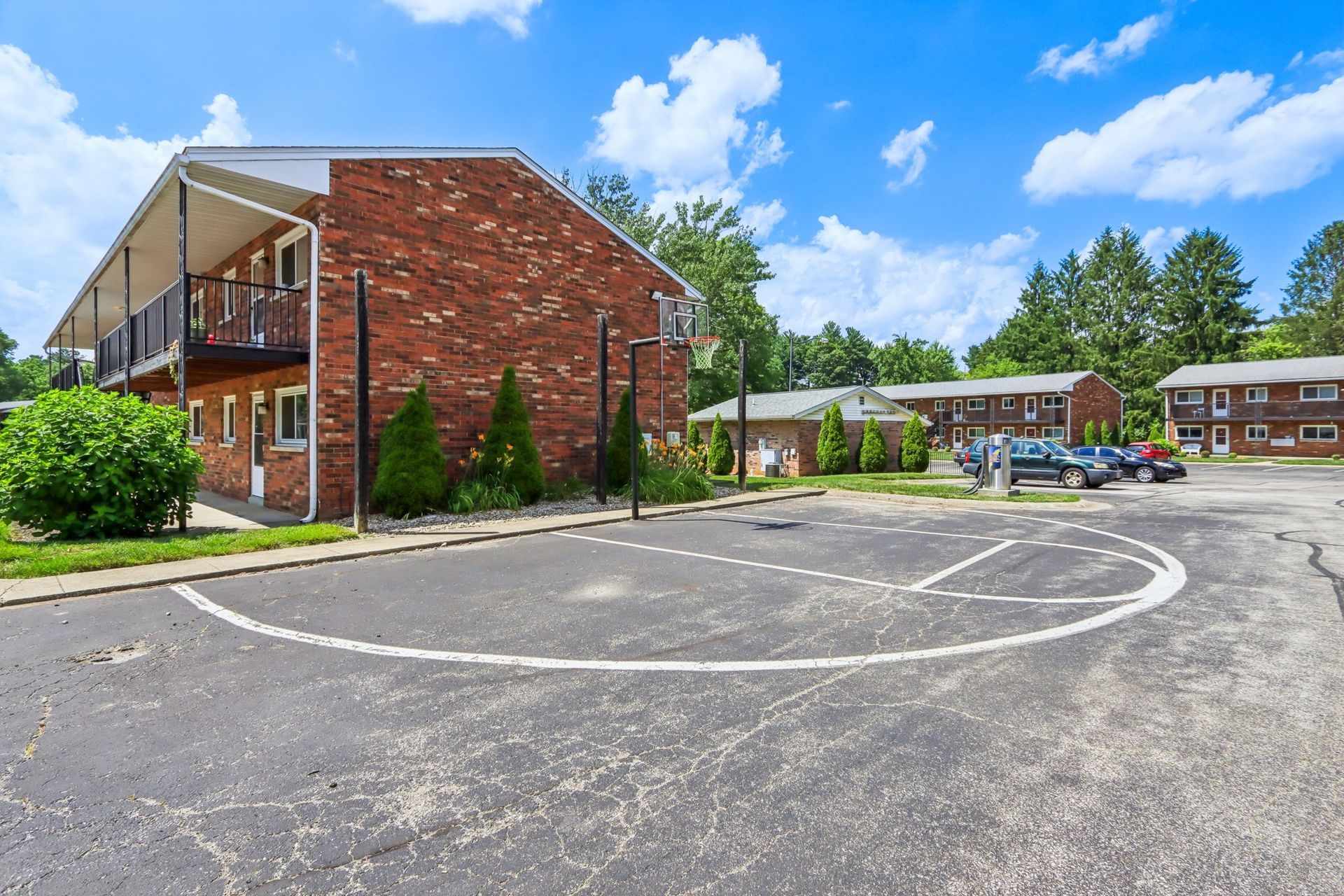 1/2 Court Basketball Court