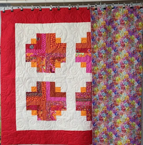 Quilt finishing services in Treasure Valley Brown Bear Quilting Services LLC
