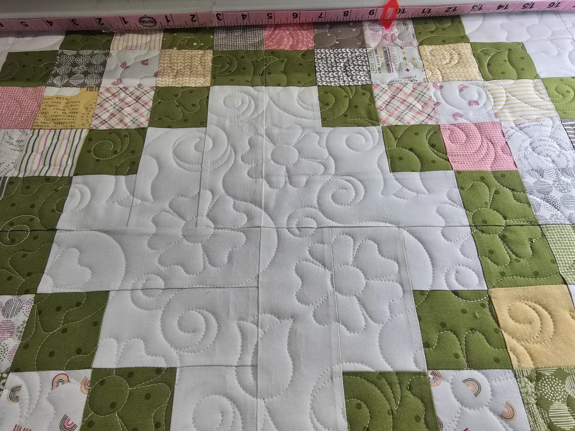 Quilt designs and stitching Meridian Treasure Valley Brown Bear Quilting Services LLC
