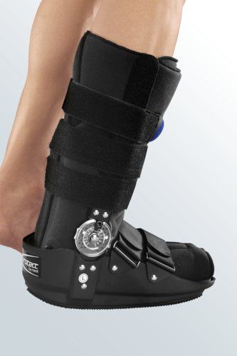 stabilizācijas zābaks ar regulējamu kustību apjoma